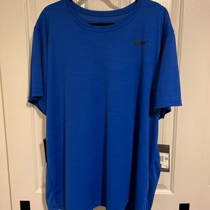 Nike XXL Dri-fit workout shirt